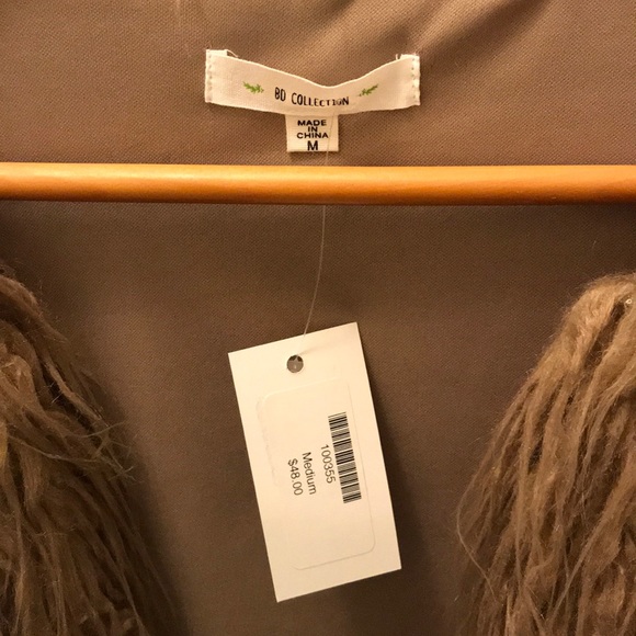 BD Collection faux fur vest - Picture 2 of 3
